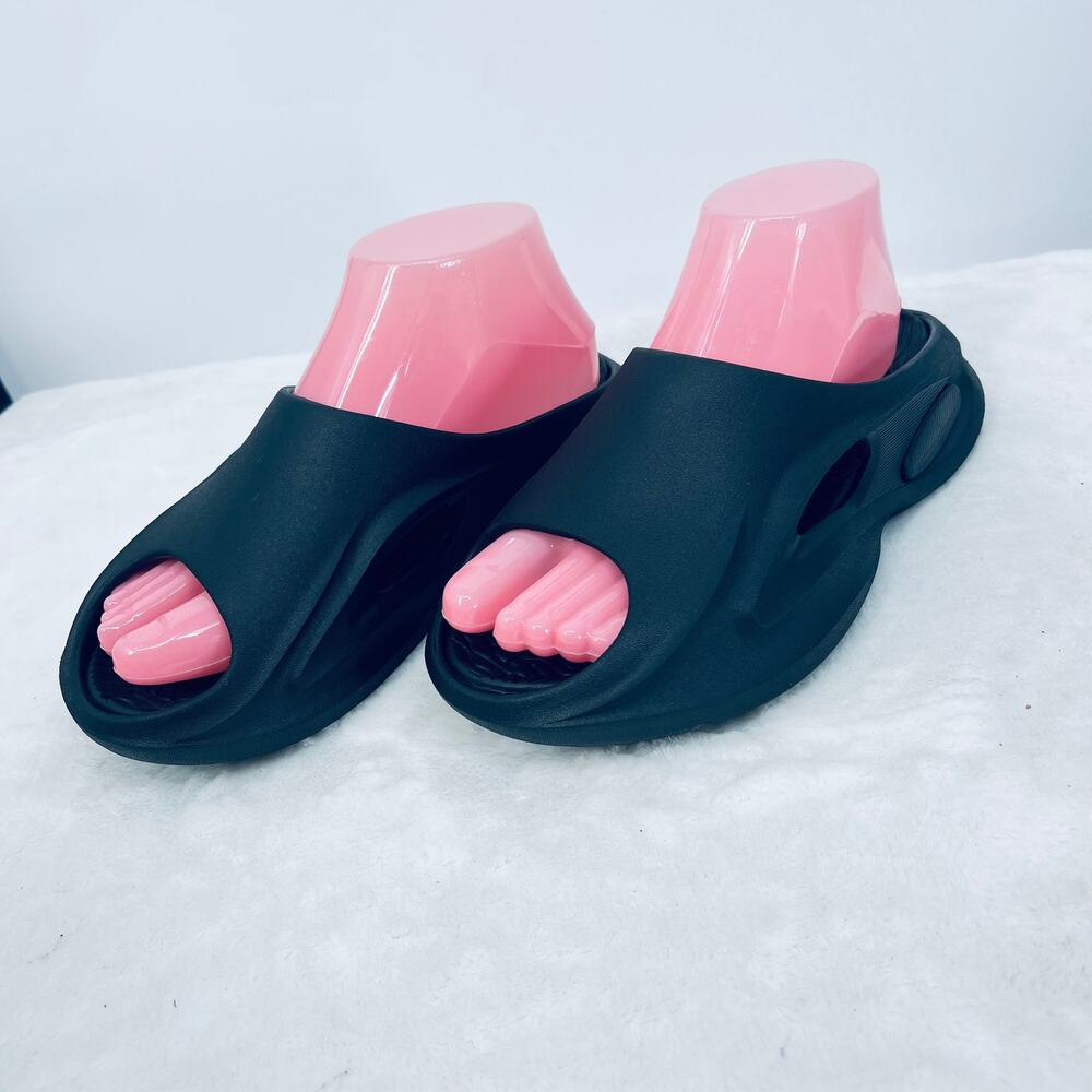 PRETTY LITTLE THING Sz 6 Women's Black Cut Out Rubber Ribbed Sole Slides NIP